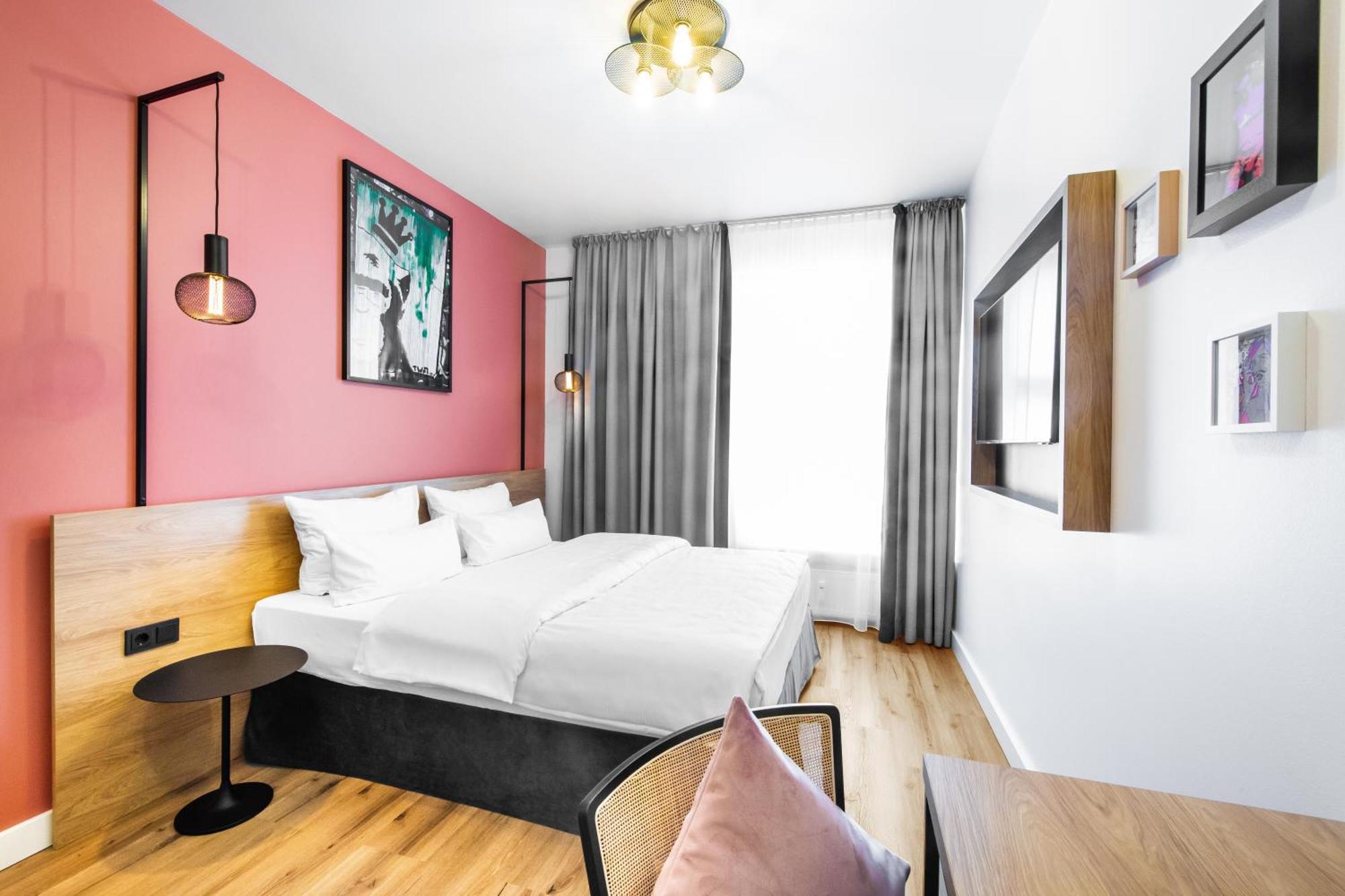 Calma Mitte Hotel 3*