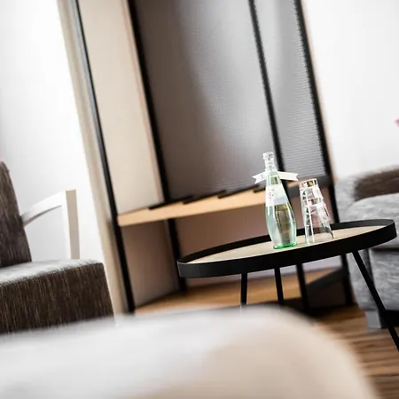 Calma Berlin Mitte Hotel Exterior photo